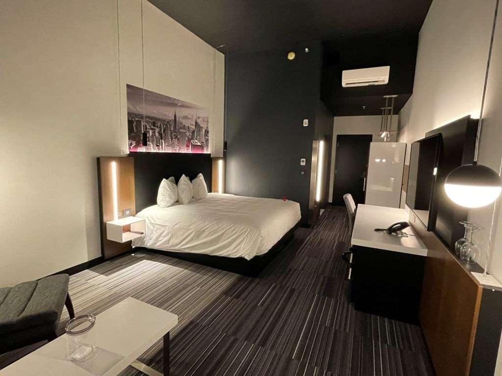 Grand Hotel Times Blainville-Mirabel Bilik gambar