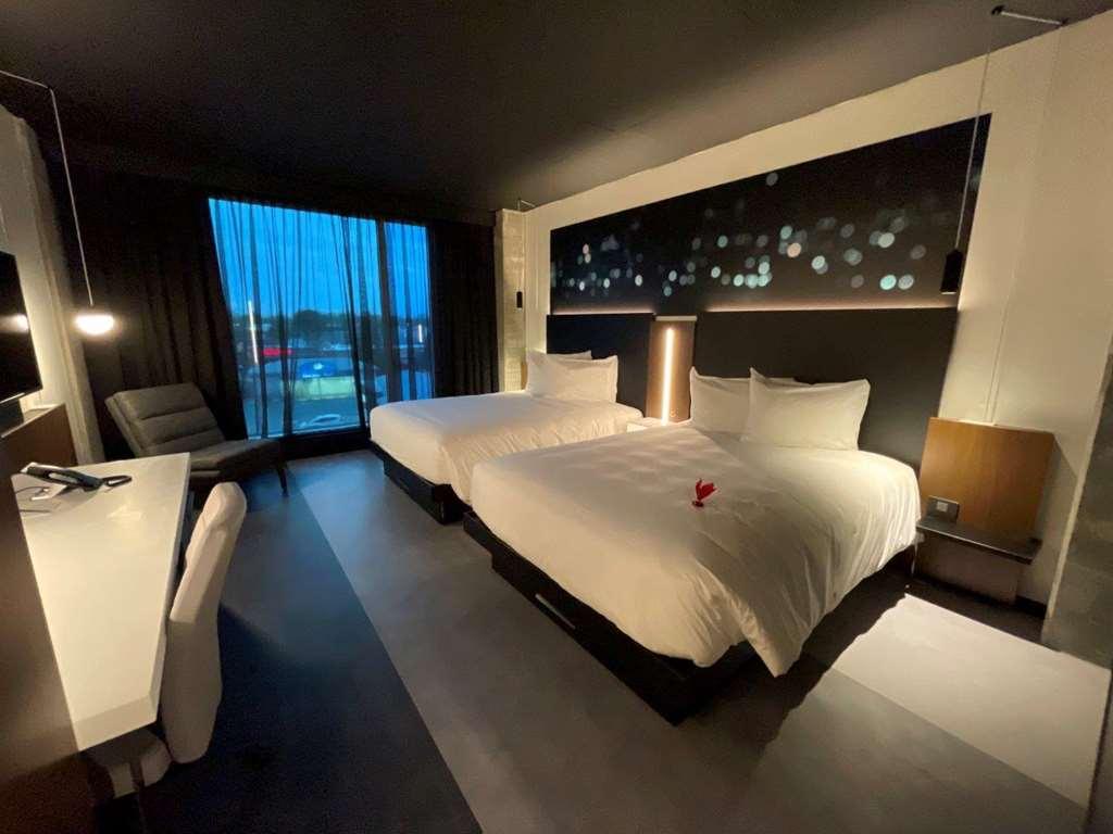 Grand Hotel Times Blainville-Mirabel Luaran gambar